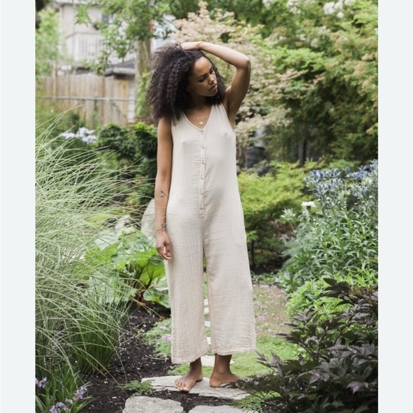 LACAUSA Pants - LACAUSA NWT Revolve Elderflower Ivory Women's Jumpsuit | Size MEDIUM